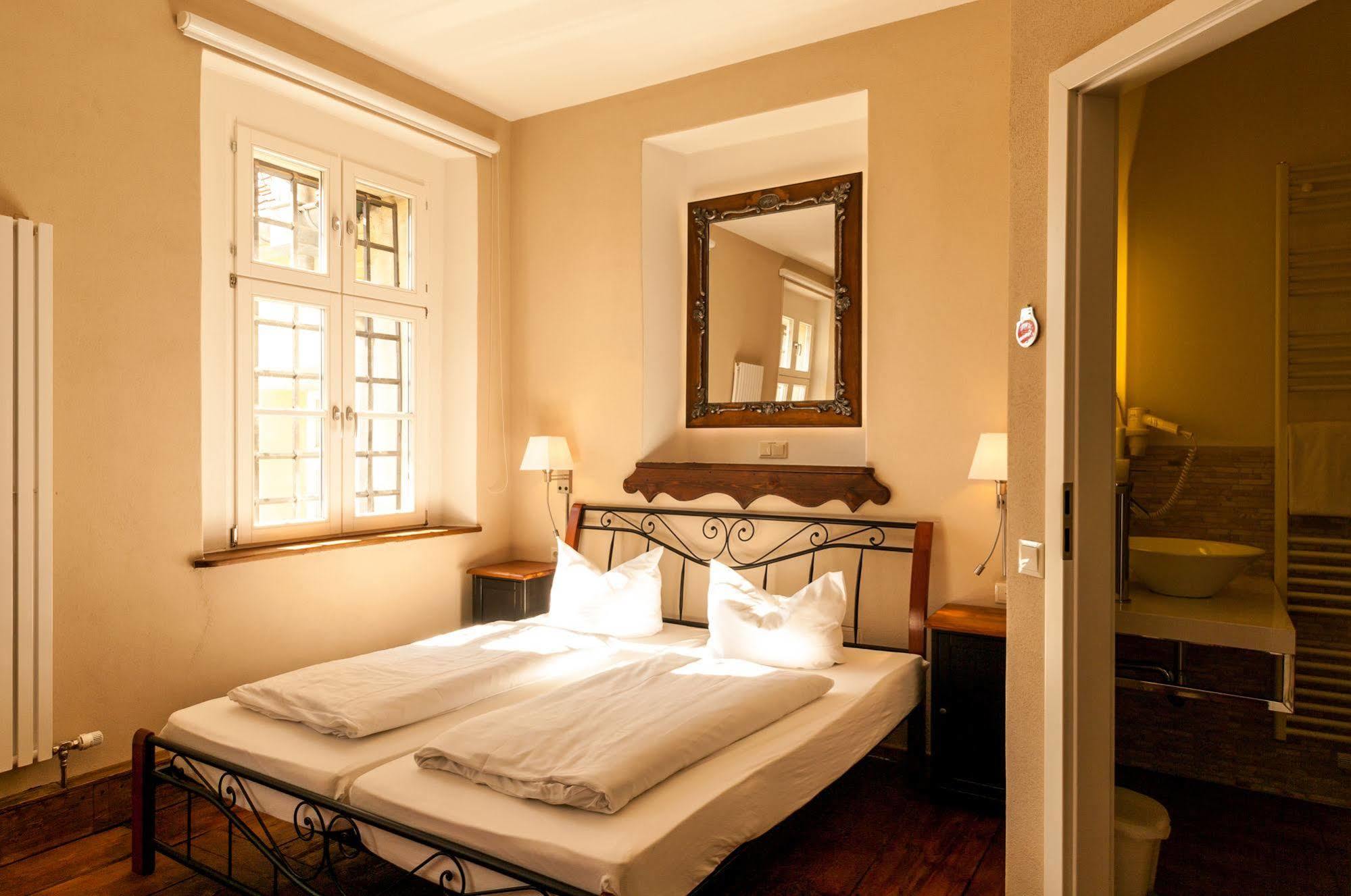 Knast-Hotel Fronfeste Amberg Exterior foto